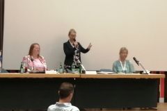 (G.Bernhardt) Der neue Vorstand der Bundes-DFG besteht aus drei Frauen