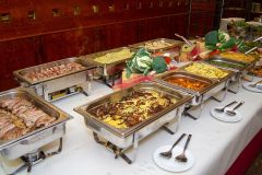 (Matthias Göbel) Das Buffet ist eröffnet