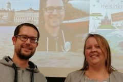 (G.Bernhardt) Autor René Schwarz mit der Vorsitzenden der DFG-Bezirksgruppe Gießen/Wetzlar Alexandra Bernhardt