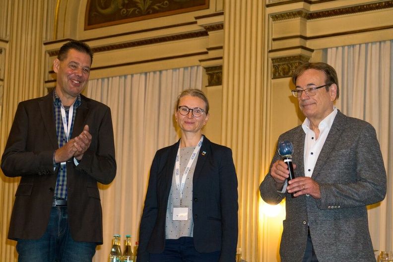 DFG_BHV21_Foto_Susanne Triesch (51)_neuer_Bundesvorstand_Mari_Koskela_Hans_Koppold_Hubert_Kleine1